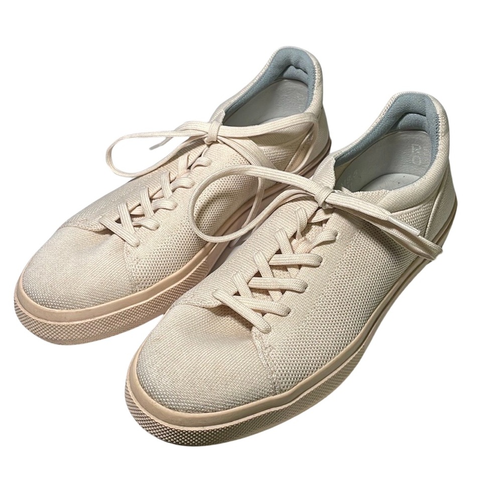 Rothy's soft peach knit sneakers
